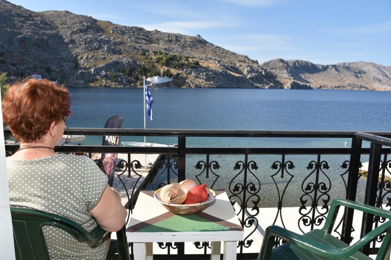 Metapontis Studios Symi Exterior foto