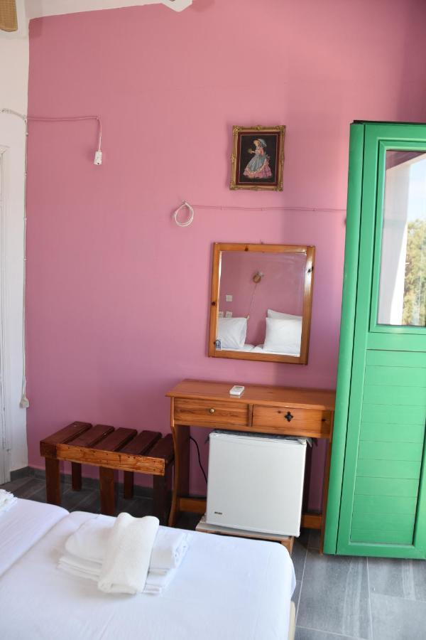 Metapontis Studios Symi Exterior foto